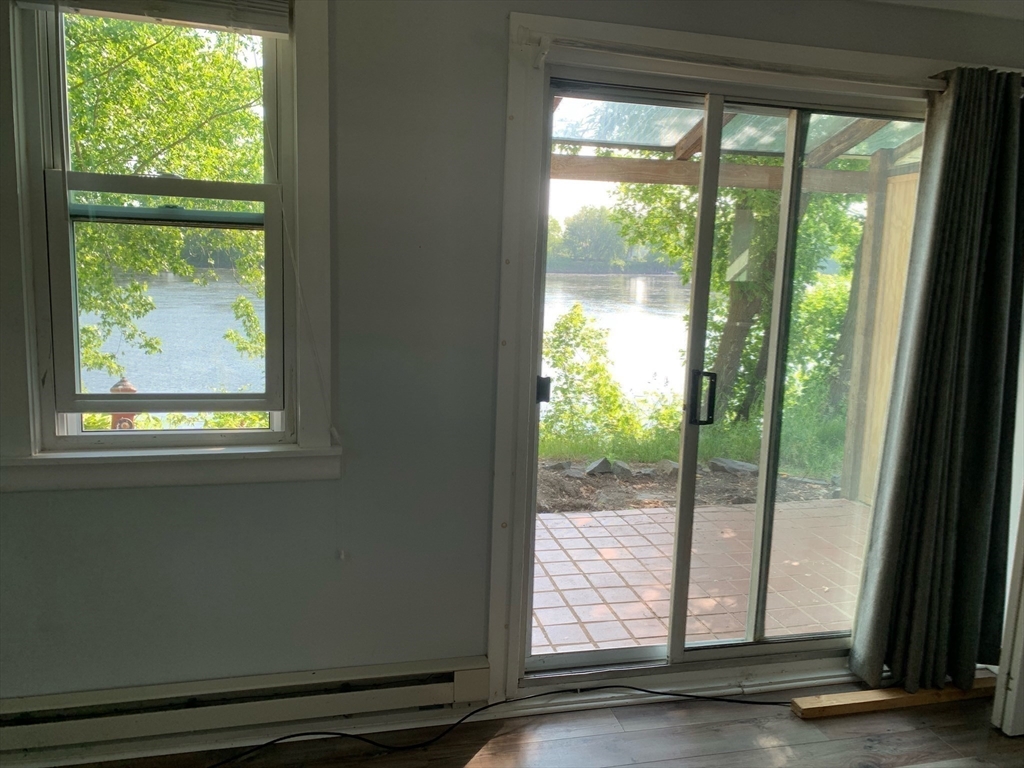 140 Riverbank Road Northampton, MA 01060 - Photo 23 of 37
