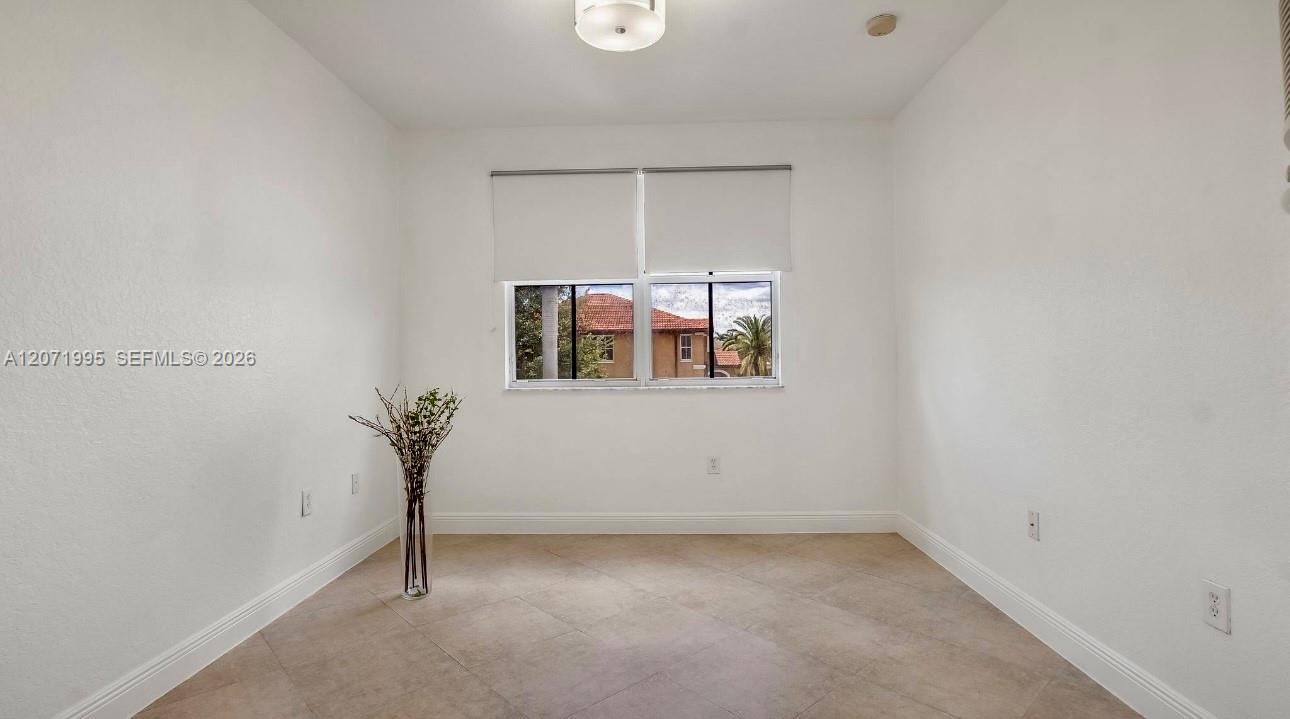 1421 Southwest 153rd Path Miami, FL 33194 - Photo 19 of 24 Gallery Image 19