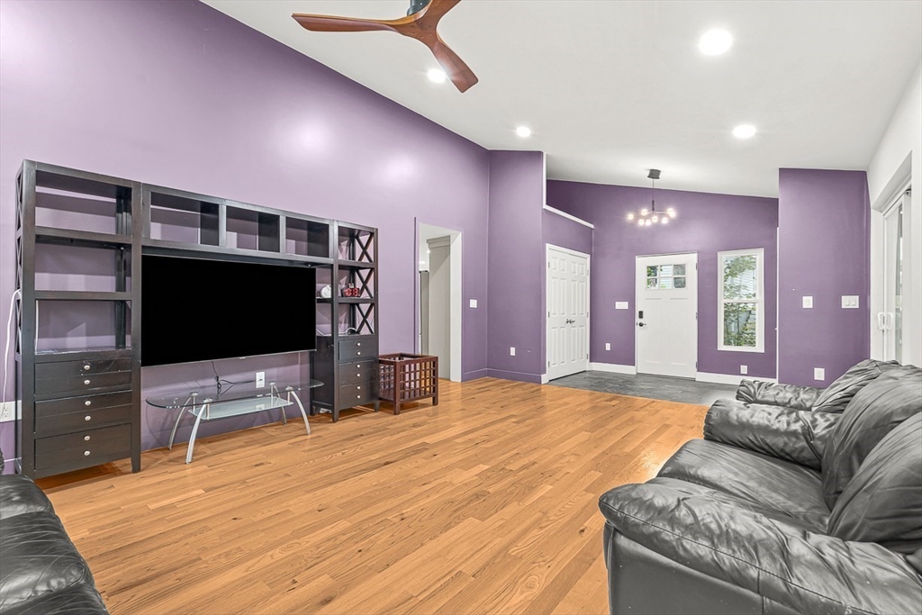 11 Longview Road Framingham, MA 01701 - Photo 12 of 38 Gallery Image 12