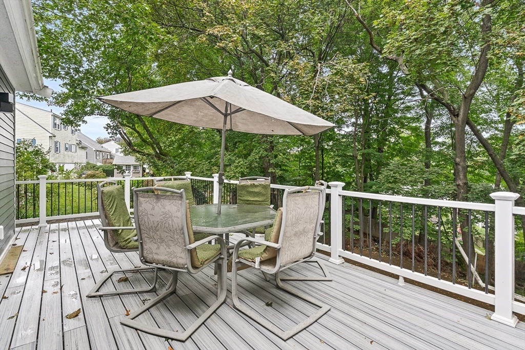 11 Longview Road Framingham, MA 01701 - Photo 16 of 38 Gallery Image 16