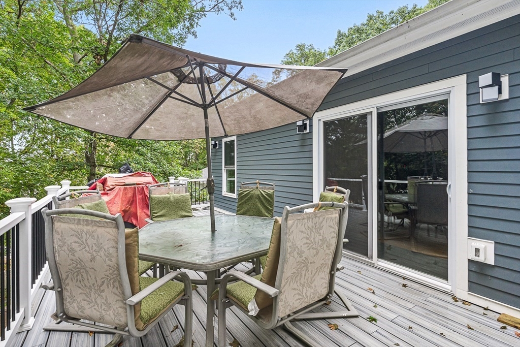 11 Longview Road Framingham, MA 01701 - Photo 17 of 38 Gallery Image 17