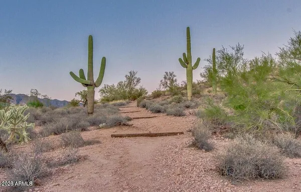 $995,000 | 7387 East Cliff Rose Trail, Gold Canyon, AZ 85118