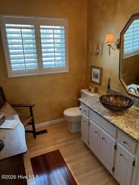 2422 Tram Road New Bern, NC 28562 - Photo 18 of 24 Half Bath