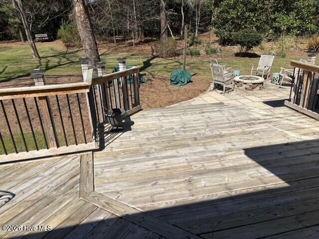 2422 Tram Road New Bern, NC 28562 - Photo 3 of 24 Rear Deck