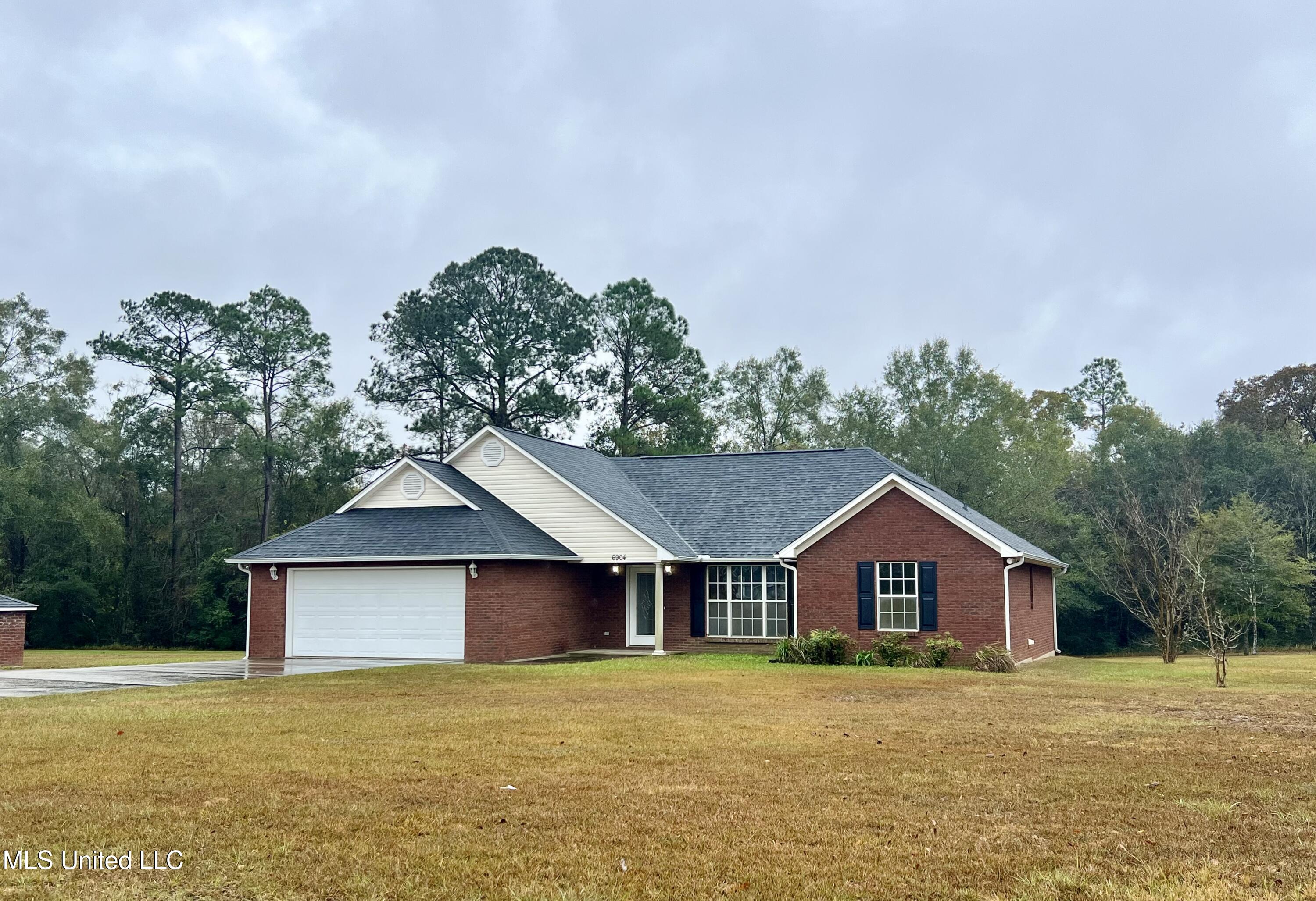 6904 Tanner Williams Road Lucedale, MS 39452 - Photo 1 of 28 IMG_2871