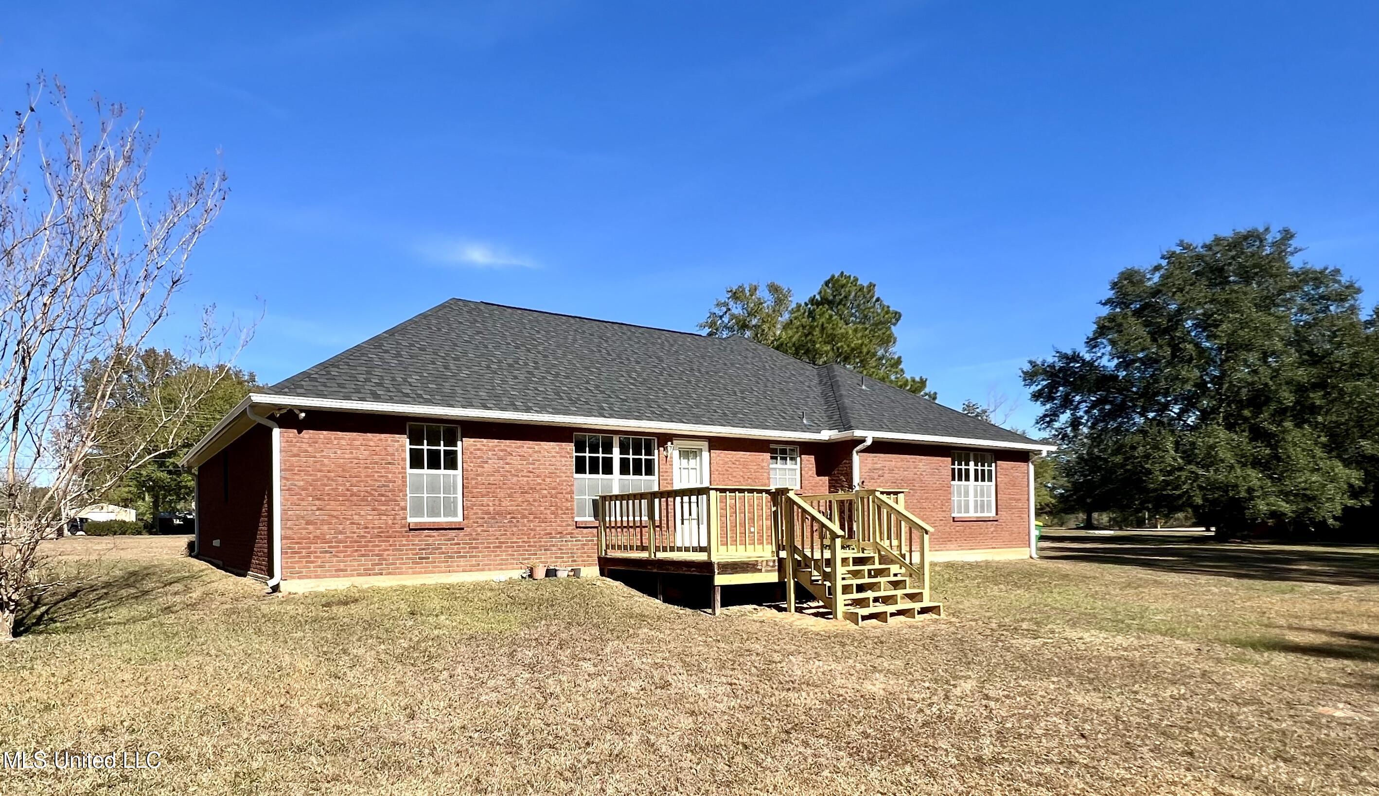 6904 Tanner Williams Road Lucedale, MS 39452 - Photo 26 of 28 IMG_2910