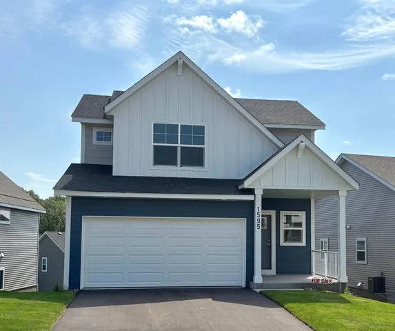 $554,854 | 1595 76th Street West, Inver Grove Heights, MN 55077