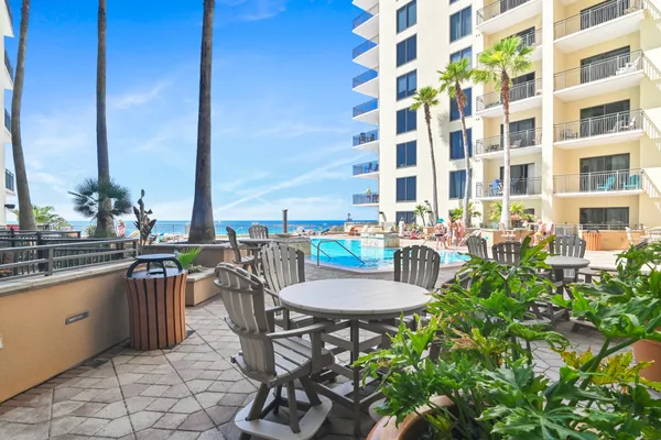 a city view with outdoor seating space