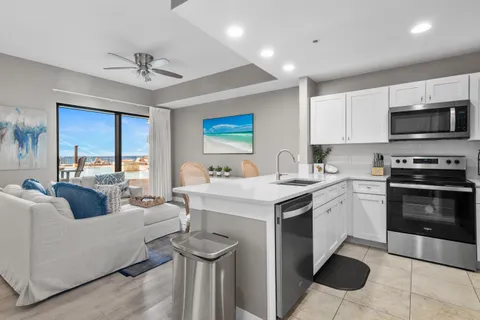 $369,000 | 15100 Front Beach Road, Unit 424, Panama City Beach, FL 32413