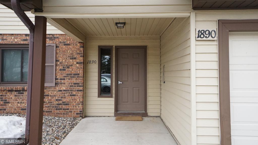 1890 Fox Ridge Road, Unit D West St. Paul, MN 55118 - Photo 2 of 15 Gallery Image 2
