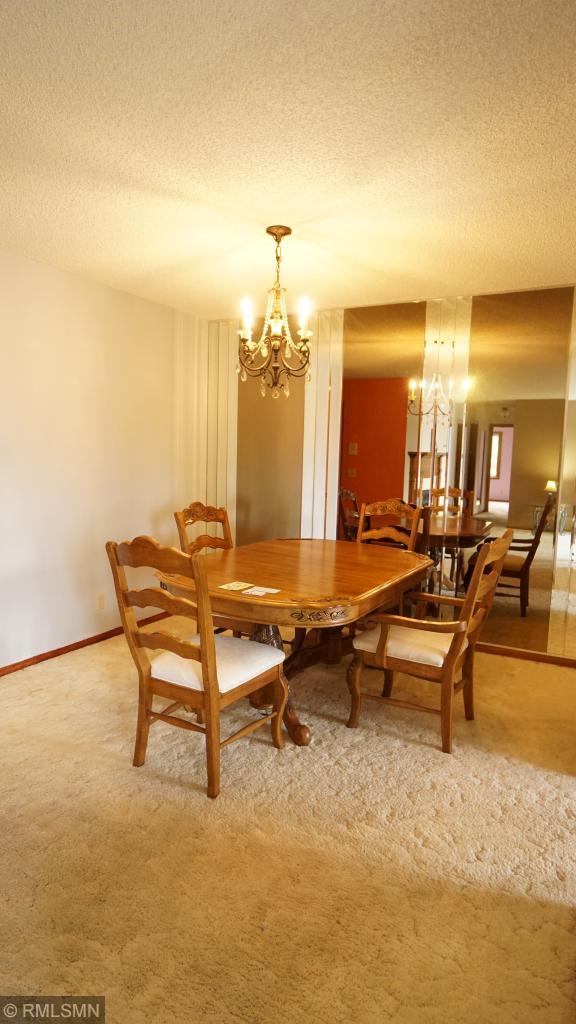 1890 Fox Ridge Road, Unit D West St. Paul, MN 55118 - Photo 4 of 15 Gallery Image 4