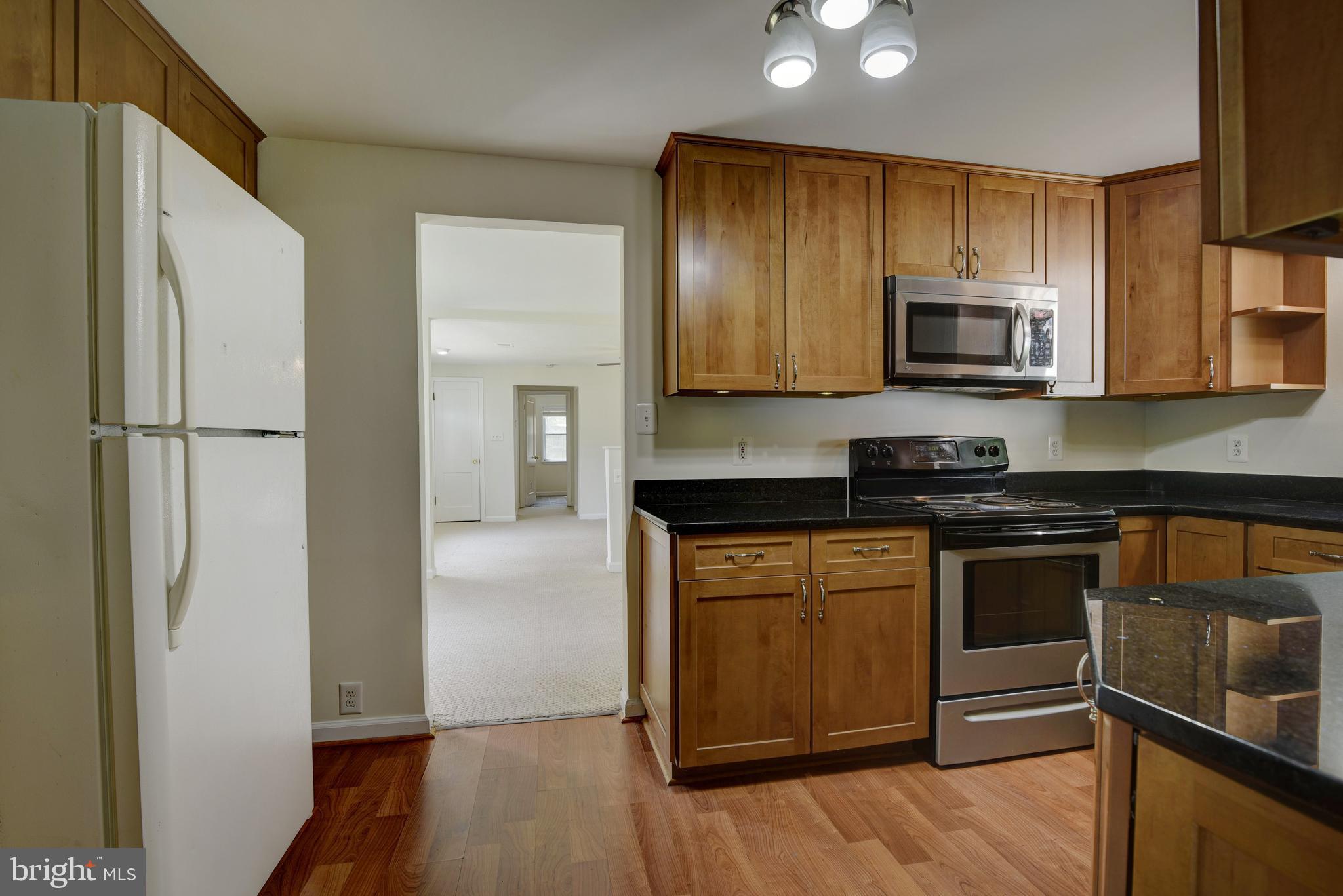 7804 Schelhorn Road Alexandria, VA 22306 - Photo 6 of 30 Kitchen