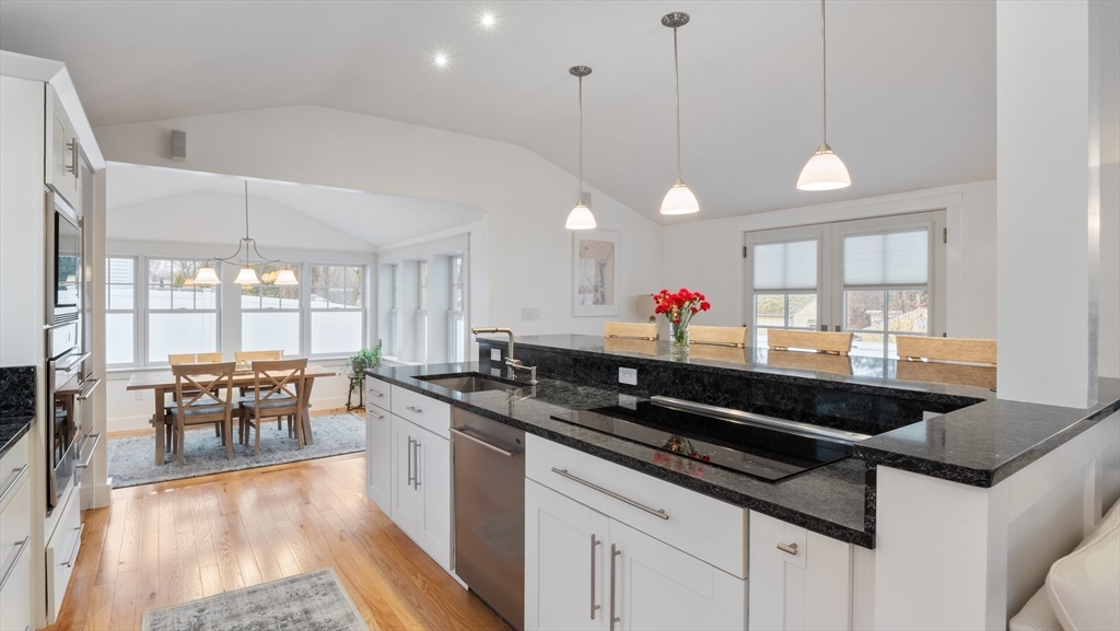13 Moynihan Road Hamilton, MA 01982 - Photo 21 of 42 Gallery Image 21