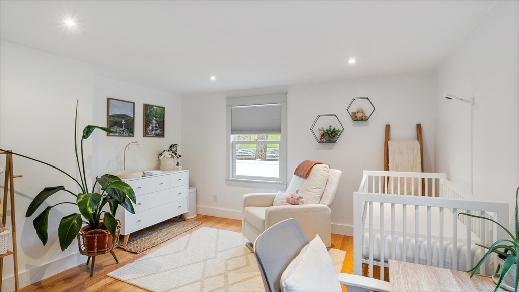 13 Moynihan Road Hamilton, MA 01982 - Photo 31 of 42 Gallery Image 31
