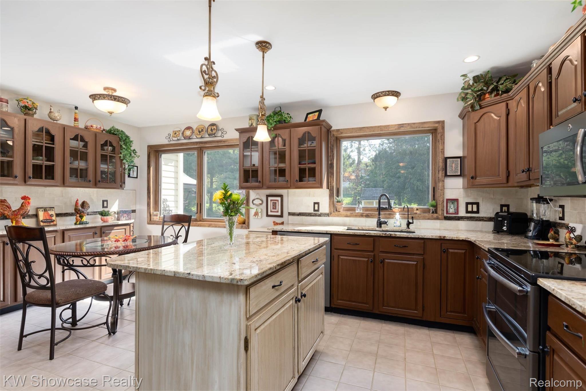 7790 Haley Road White Lake, MI 48383 - Photo 15 of 48 7790 Haley Rd-36.jpg