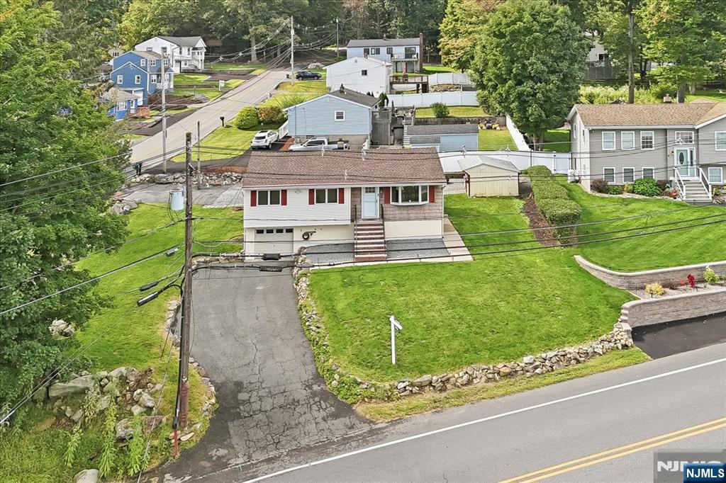 2 Crescent Road Hopatcong, NJ 07843 - Photo 44 of 50 Gallery Image 44