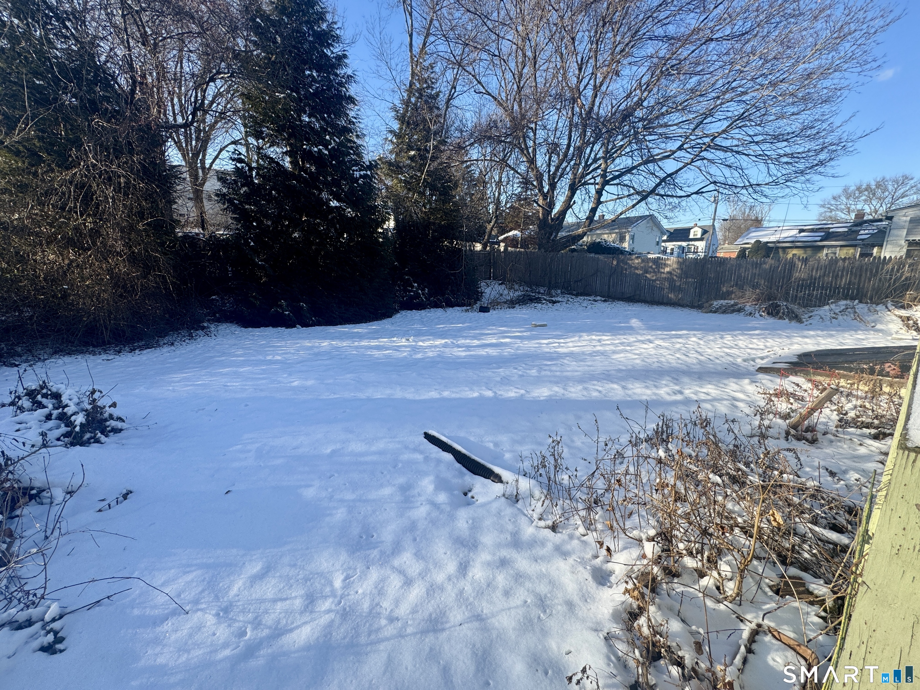 8 Meadow Road Hamden, CT 06514 - Photo 24 of 24