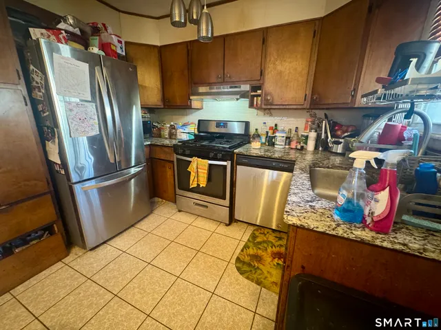 $309,000 | 8 Meadow Road, Hamden, CT 06514