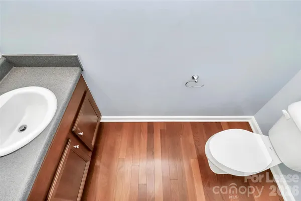 $2,300 | 525 Donatello Avenue, Charlotte, NC 28205