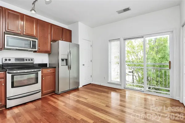 $2,300 | 525 Donatello Avenue, Charlotte, NC 28205