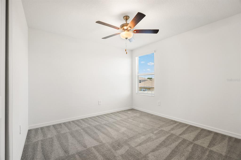 2881 Silver Scallop Loop Wimauma, FL 33598 - Photo 28 of 40