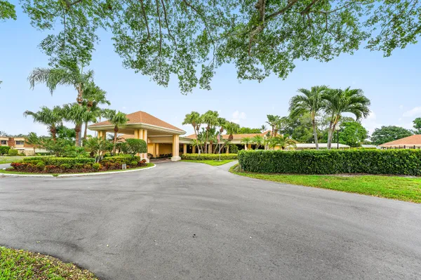 $559,000 | 1370 Northwest 28th Avenue, Delray Beach, FL 33445