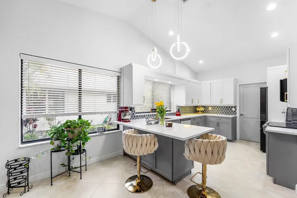 $559,000 | 1370 Northwest 28th Avenue, Delray Beach, FL 33445