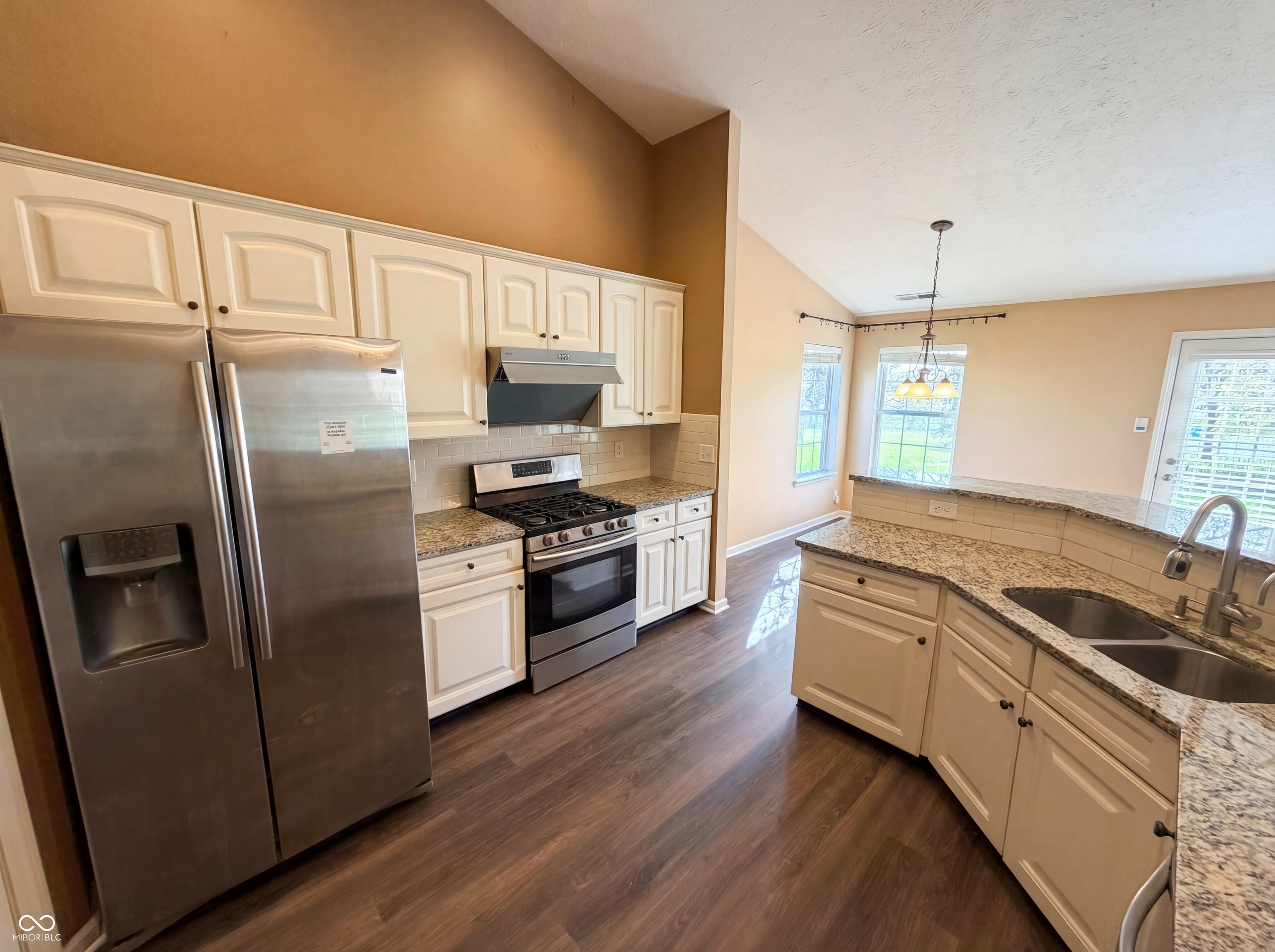 13167 Roma Bend Westfield, IN 46074 - Photo 2 of 24