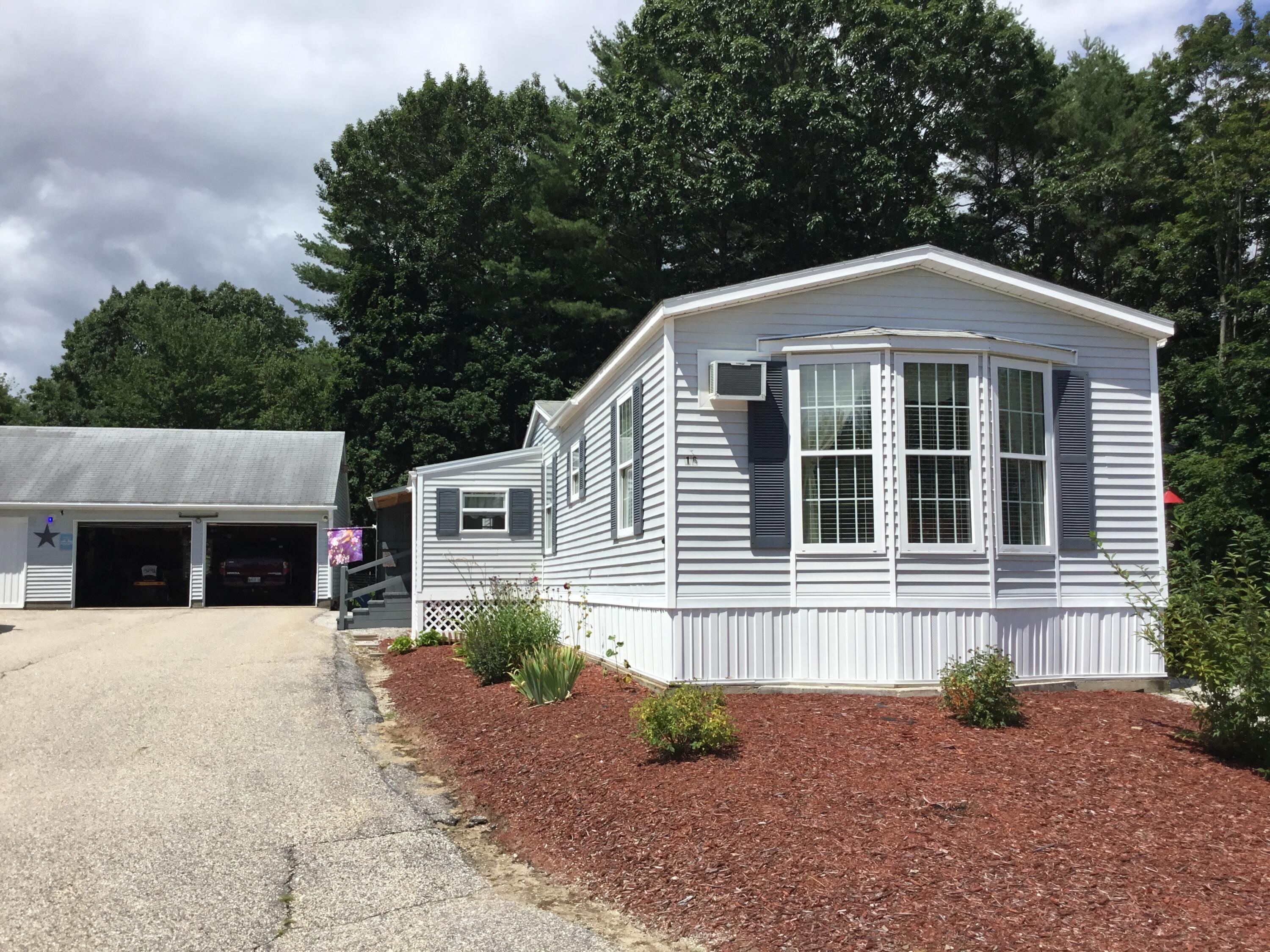 16 Eastview Road Mechanic Falls, ME 04256 - Photo 1 of 34 8B0D24CC-F8F0-4E7D-959C-B58D2E1680EB