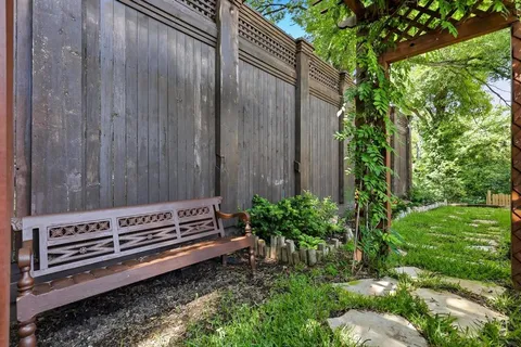 $929,000 | 14917 Oaks N Drive, Addison, TX 75254