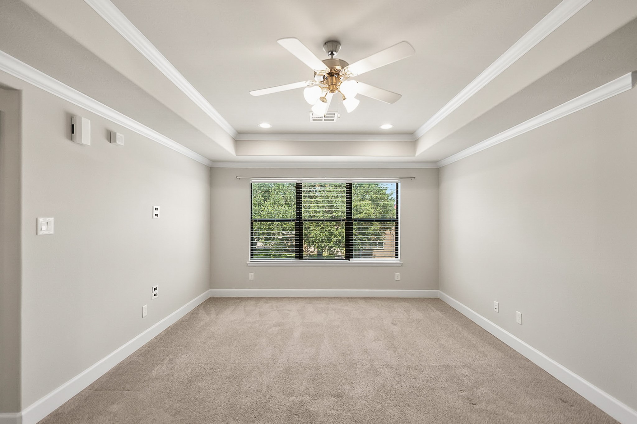 5328 Larkin Street Houston, TX 77007 - Photo 9 of 27