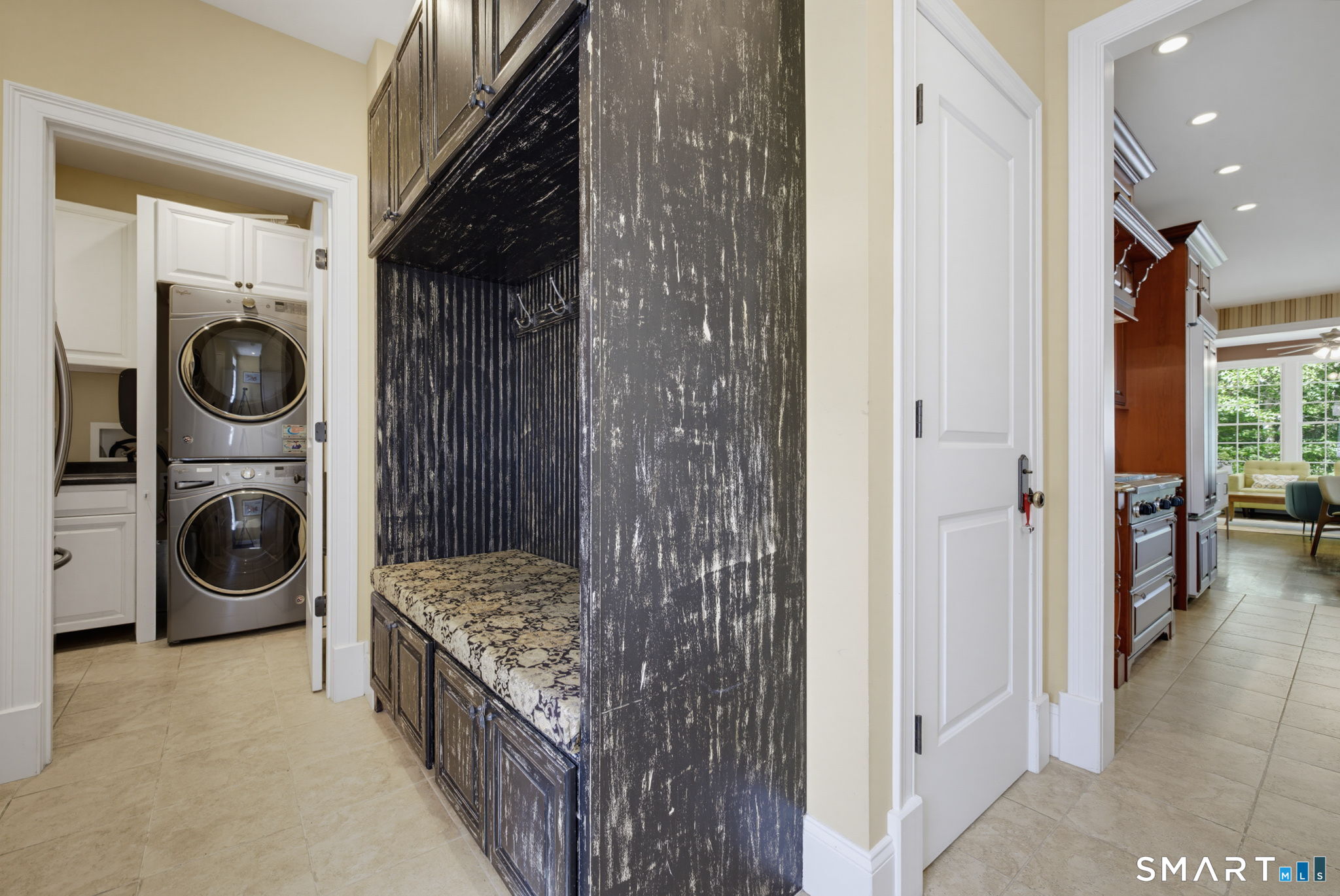 158 Appian Way Coventry, CT 06238 - Photo 32 of 40 a view of a hallway with washer and dryer