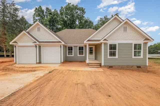 $365,000 | 719 Parkview Drive, Laurens, SC 29360