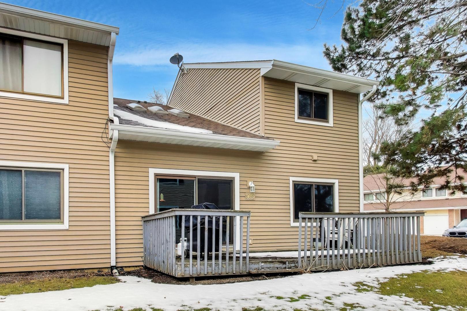 1096 Pine Tree Circle North Buffalo Grove, IL 60089 - Photo 25 of 25 a view of a house with a small yard