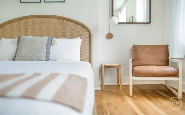 $435,000 | 1 East Gordon Street, Unit 4, Savannah, GA 31401