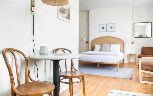 $435,000 | 1 East Gordon Street, Unit 4, Savannah, GA 31401