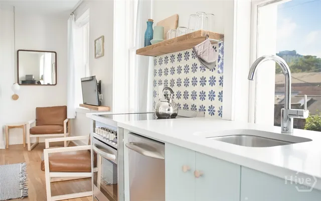 $435,000 | 1 East Gordon Street, Unit 4, Savannah, GA 31401