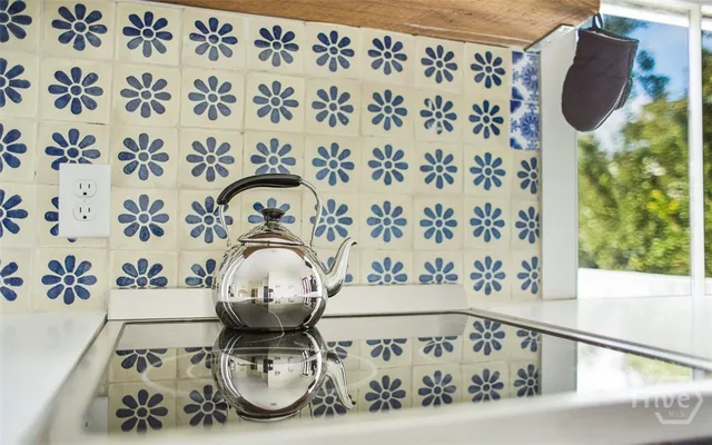 $435,000 | 1 East Gordon Street, Unit 4, Savannah, GA 31401