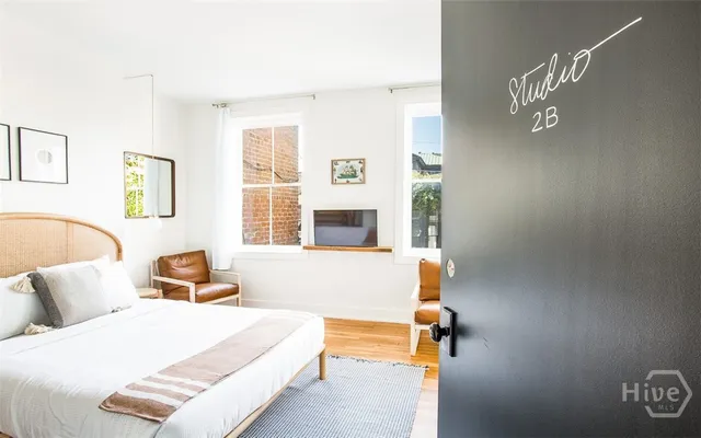 $435,000 | 1 East Gordon Street, Unit 4, Savannah, GA 31401