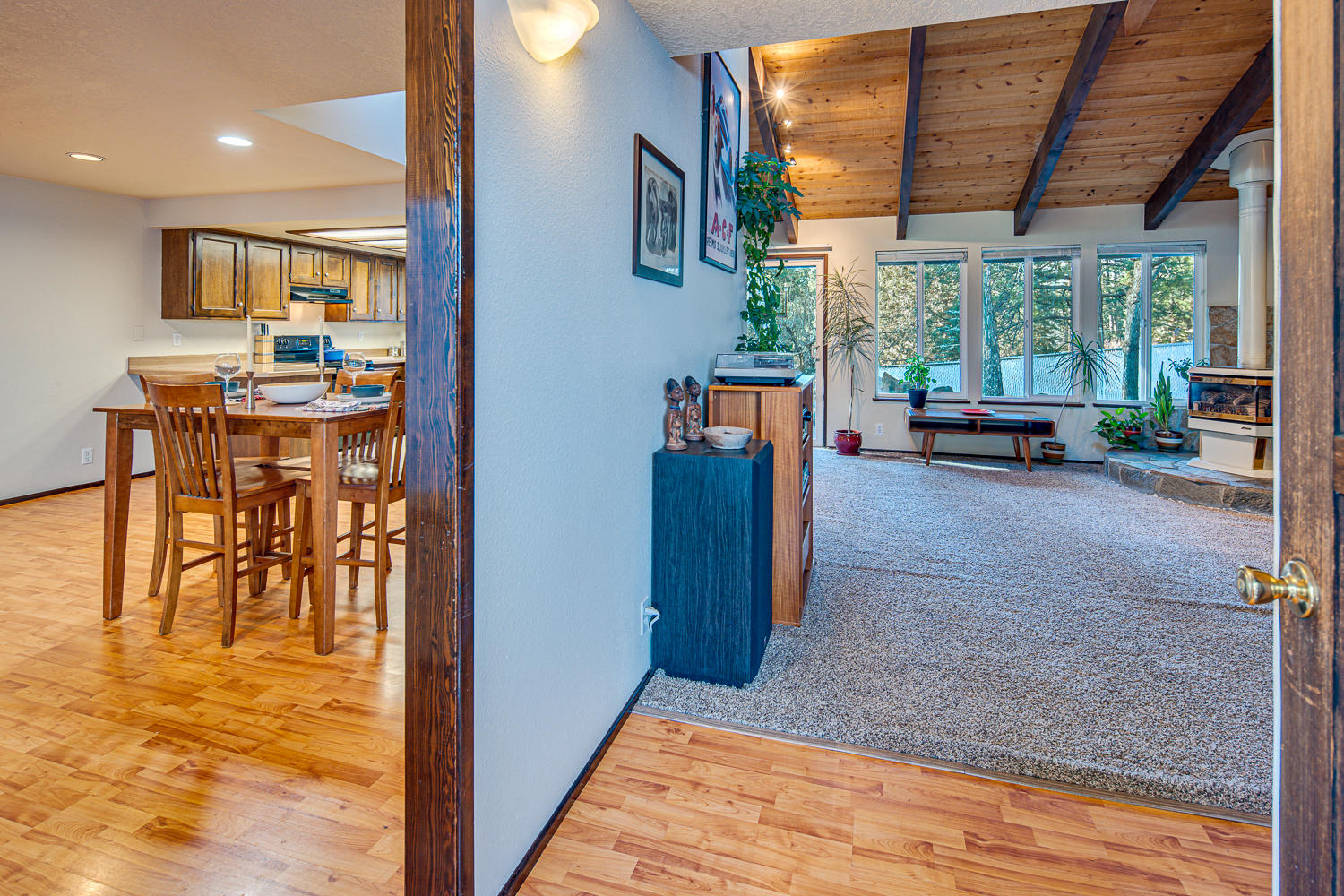 60849 Ruby Place Bend, OR 97702 - Photo 5 of 27 60849-017
