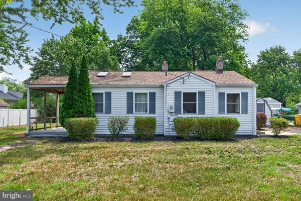 $319,900 | 303 Holly Road, Edgewater, MD 21037