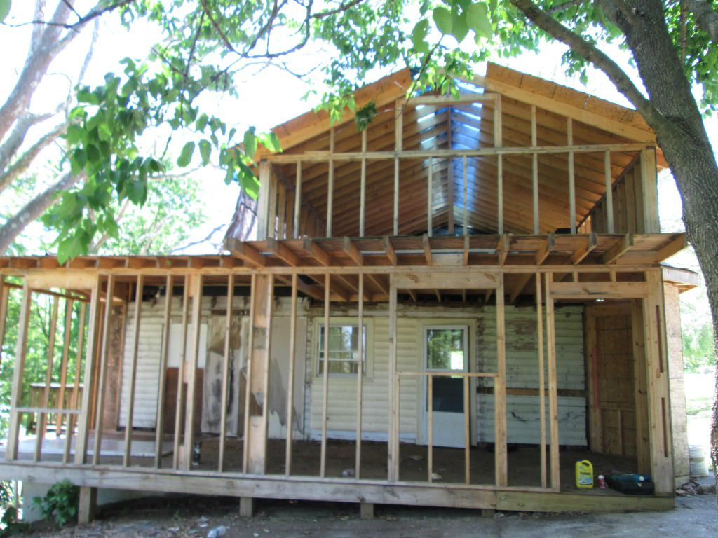 254 Bryant Road Roanoke, VA 24019 - Photo 8 of 10 rear