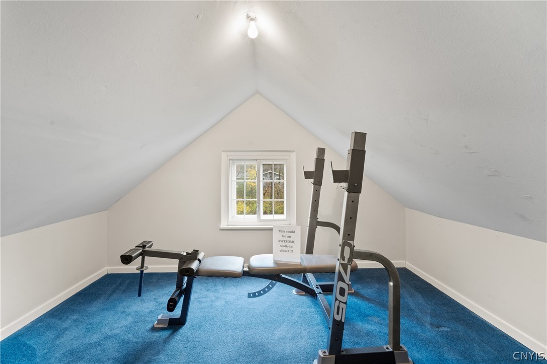 3860 South St Road Marcellus, NY 13108 - Photo 29 of 39 2nd floor bedroom 3 - can also be a walk-in closet