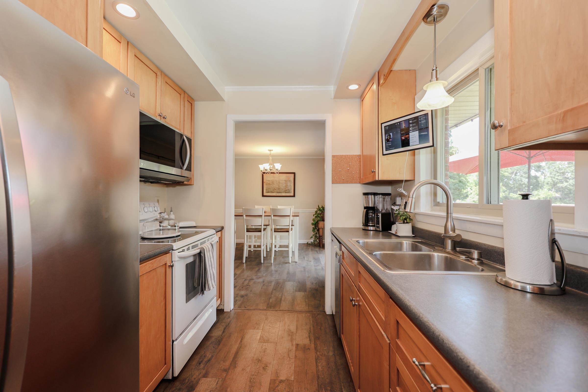 15 Springfield Street Concord, NH 03301 - Photo 6 of 42 Gallery Image 6
