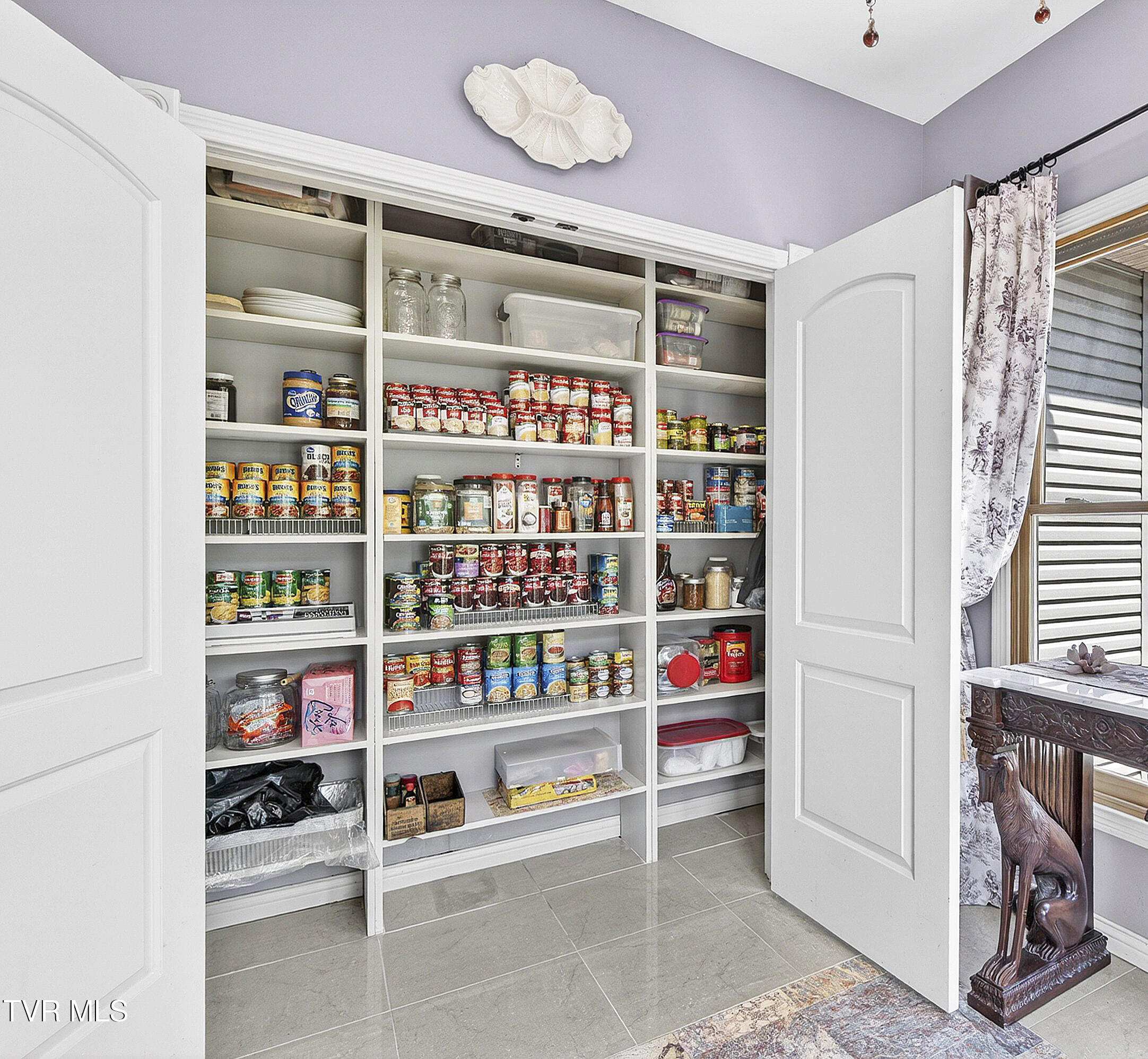 24327 North Fork River Road Abingdon, VA 24210 - Photo 12 of 81 PANTRY