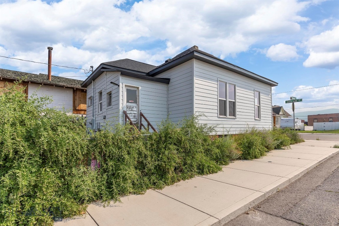 547 South Colorado Street Butte, MT 59701 - Photo 3 of 16 Gallery Image 3