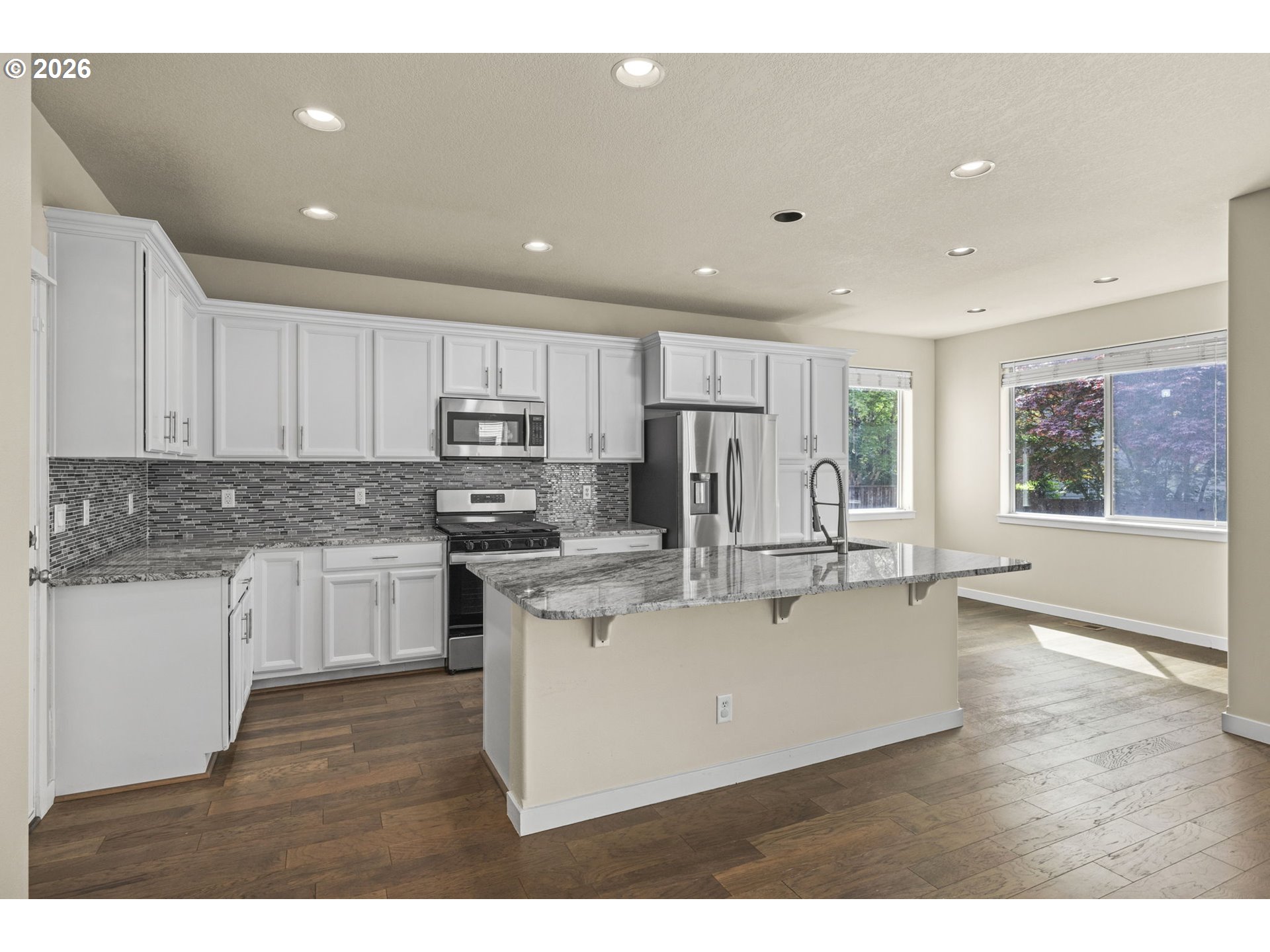 6190 Northeast Ridgestone Court Hillsboro, OR 97124 - Photo 12 of 45