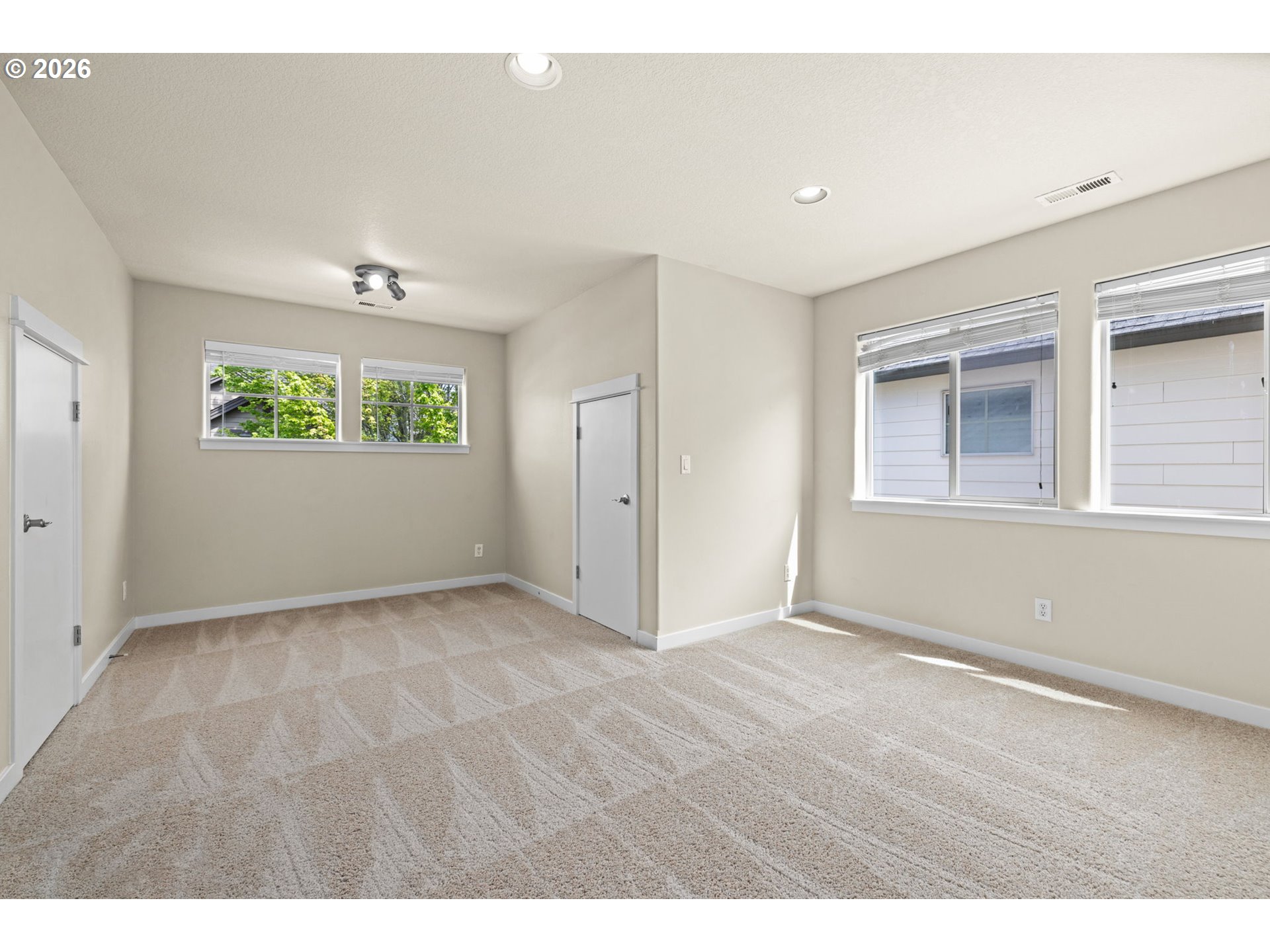 6190 Northeast Ridgestone Court Hillsboro, OR 97124 - Photo 35 of 45