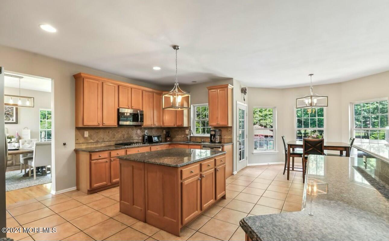 7 Round Hill Road Jackson, NJ 08527 - Photo 13 of 55 tempImagenUo8xo
