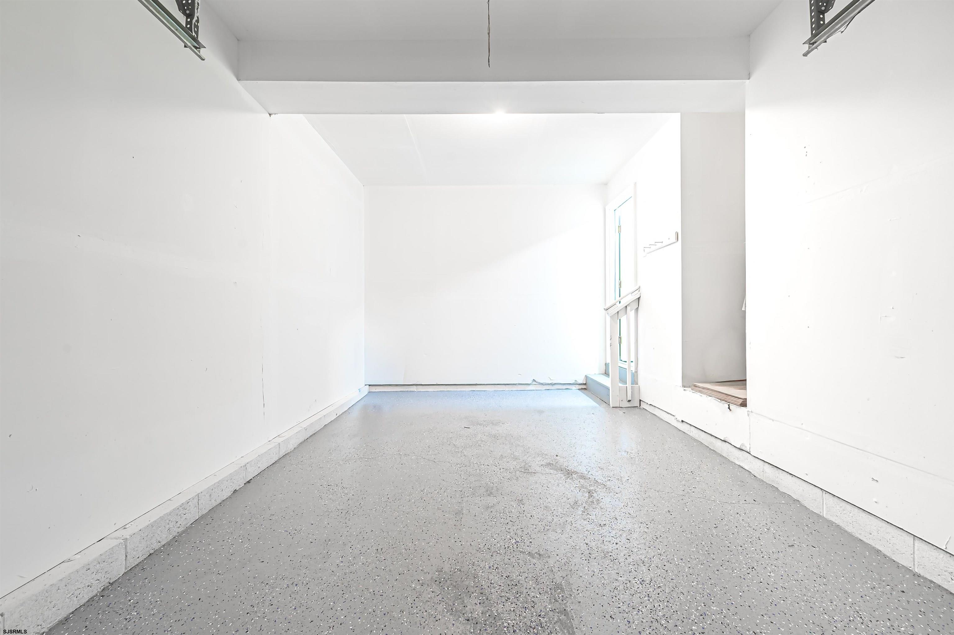 517 Superior Road Egg Harbor Township, NJ 08234 - Photo 16 of 35 a view of a small space